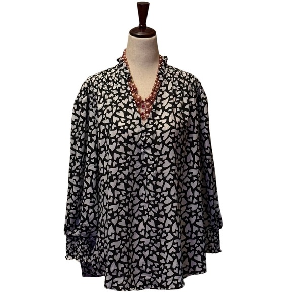 Philosophy Tops - Philosophy‎ Woman Black White All Hearts Ruffle Neck Bishop Sleeve Blouse Top 1X